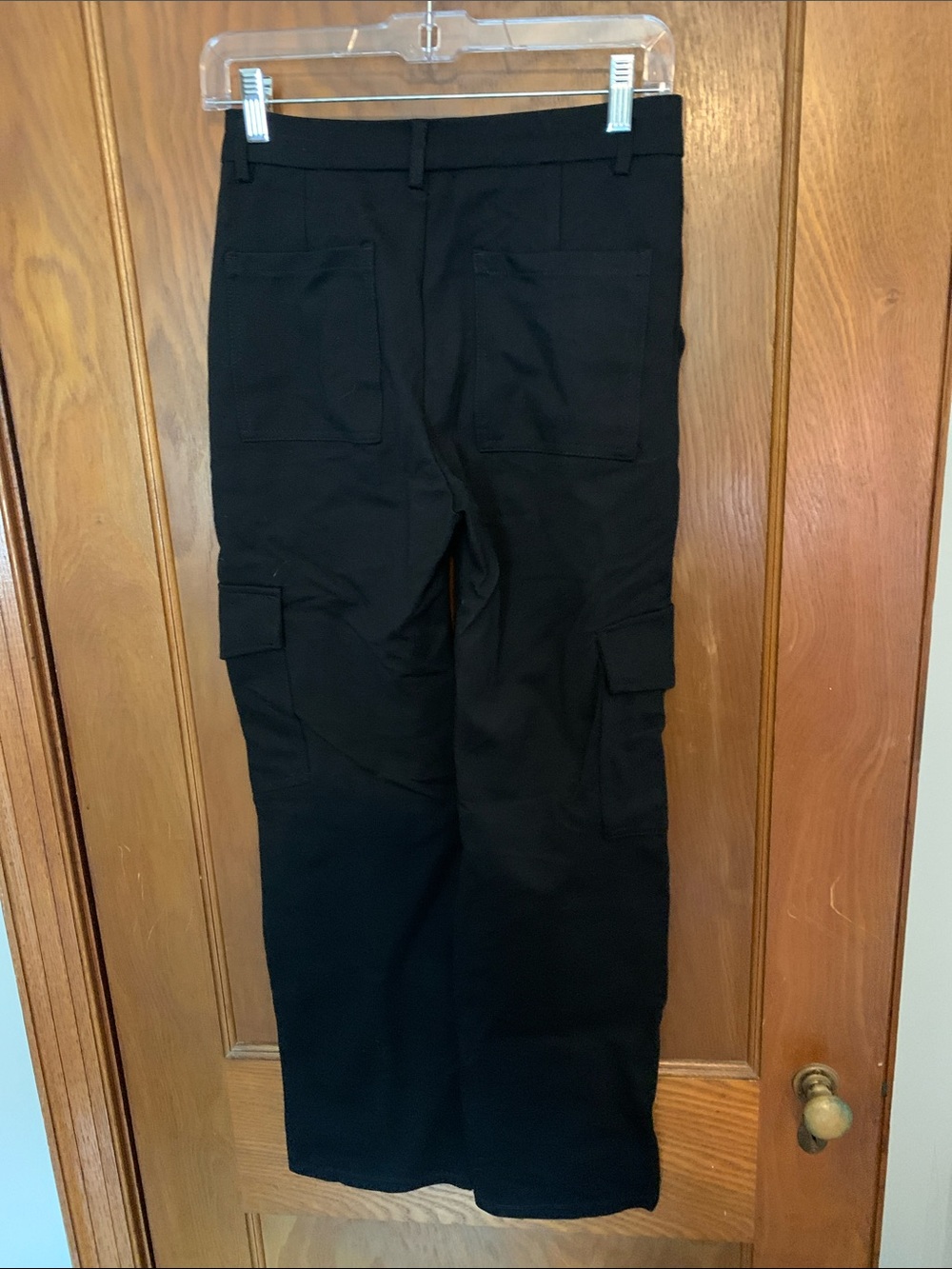 Hunter and Brown Black Cargo Jeggings with Side Pockets - Picture 7 of 10